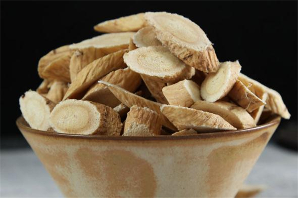 來月經(jīng)可以吃黃芪粉嗎 經(jīng)期能喝黃芪粉嗎 來月經(jīng)可以吃黃芪粉嗎 經(jīng)期能喝黃芪粉嗎