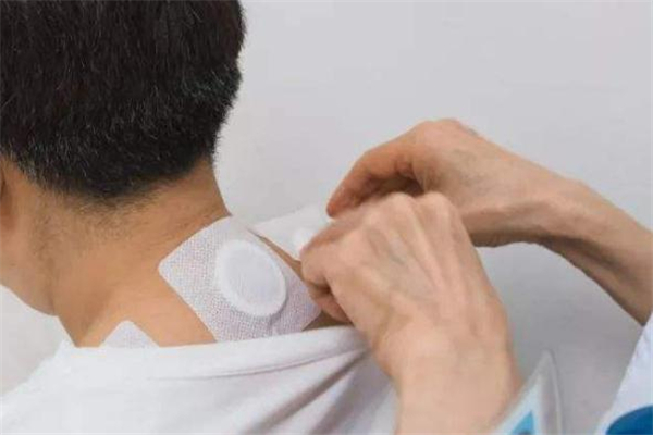 三伏貼發(fā)泡好還是不發(fā)泡好 三伏貼發(fā)泡怎么辦 三伏貼發(fā)泡好還是不發(fā)泡好 三伏貼發(fā)泡怎么辦