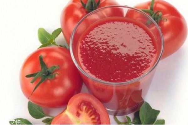 西瓜和什么水果榨汁好喝 西瓜搭配什么水果榨汁 西瓜和什么水果榨汁好喝 西瓜搭配什么水果榨汁