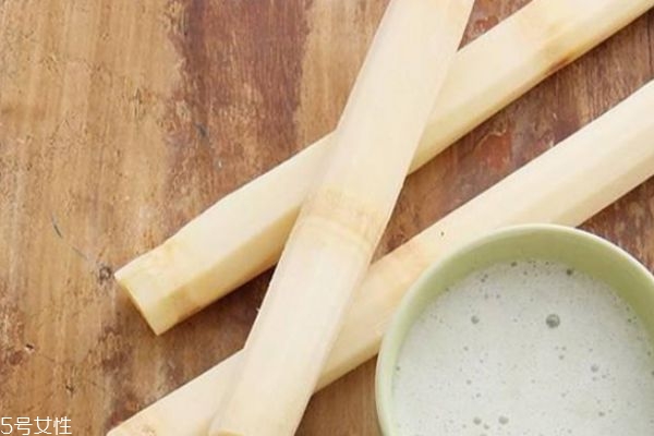 甘蔗吃多少合適 甘蔗好吃但要有節(jié)制 甘蔗吃多少合適 甘蔗好吃但要有節(jié)制