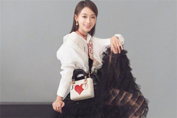 2019迪奧七夕限定包包多少錢 dior七夕愛心戴妃包價格 2019迪奧七夕限定包包多少錢 dior七夕愛心戴妃包價格