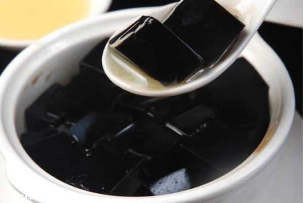 哪些人不宜吃龜苓膏 龜苓膏的禁忌人群 哪些人不宜吃龜苓膏 龜苓膏的禁忌人群