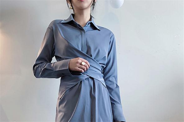 真絲襯衫什么顏色好看 絲綢襯衫時髦穿搭 真絲襯衫什么顏色好看 絲綢襯衫時髦穿搭