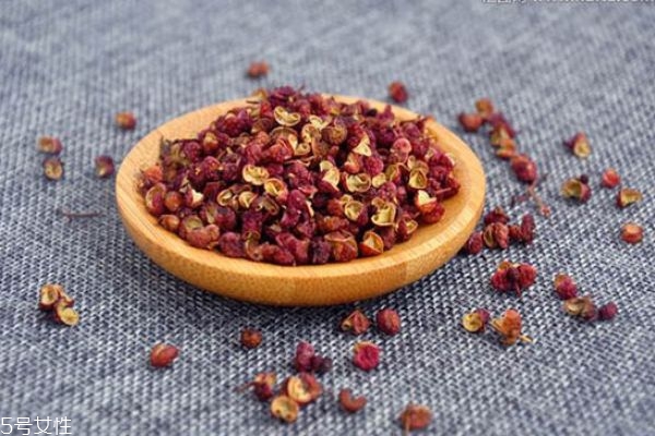 花椒醬的制作方法 花椒的作用 花椒醬的制作方法 花椒的作用