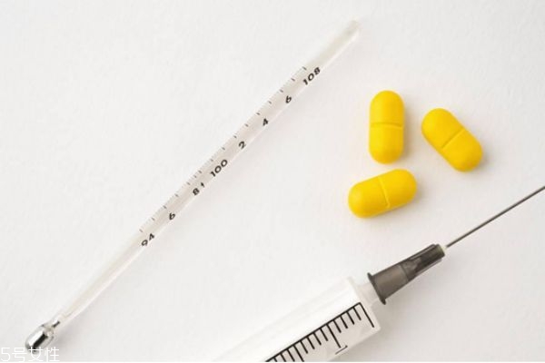 一天中什么時(shí)候體溫最高 什么時(shí)間量體溫最準(zhǔn)確 一天中什么時(shí)候體溫最高 什么時(shí)間量體溫最準(zhǔn)確