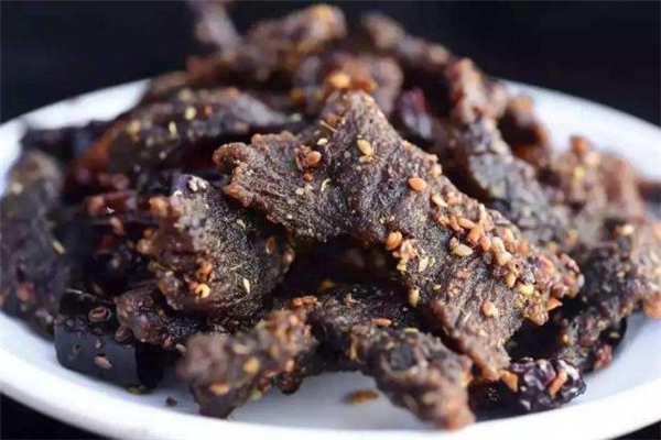 吃牛肉干可以減肥嗎 減肥可以吃牛肉干嗎 吃牛肉干可以減肥嗎 減肥可以吃牛肉干嗎