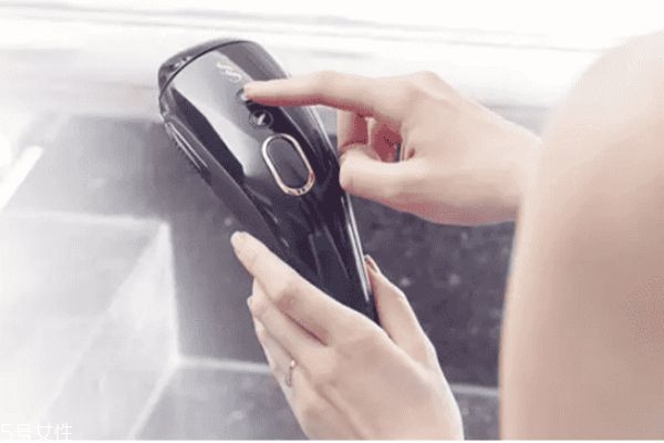 慕金脫毛儀好用嗎 慕金脫毛儀會把毛燒糊嗎 慕金脫毛儀好用嗎 慕金脫毛儀會把毛燒糊嗎