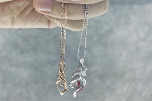 周生生王昭君吊墜多少錢 周生生王者榮耀王昭君項鏈 周生生王昭君吊墜多少錢 周生生王者榮耀王昭君項鏈