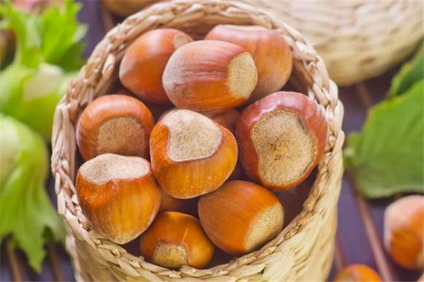 榛子和開心果哪個熱量高 榛子和開心果哪個減肥