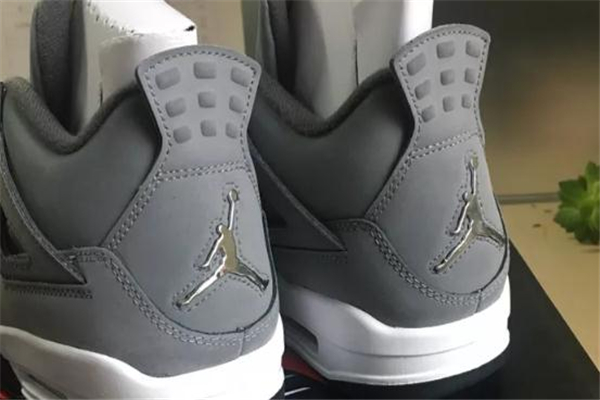 aj4 cool grey開箱測評 aj4酷灰復(fù)刻開箱實物圖