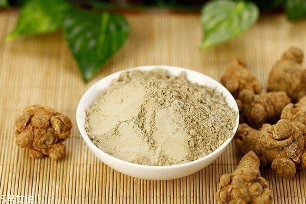 老人可以吃三七粉嗎 老人吃三七粉有什么作用呢 老人可以吃三七粉嗎 老人吃三七粉有什么作用呢