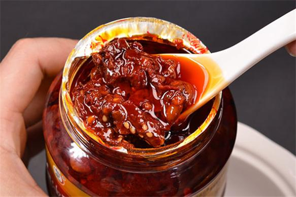 豆瓣醬可以代替豆豉嗎 豆瓣醬和豆豉的區(qū)別 豆瓣醬可以代替豆豉嗎 豆瓣醬和豆豉的區(qū)別