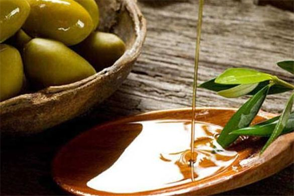 橄欖油過期一個(gè)月了還能吃嗎 過期橄欖油吃了會(huì)怎樣