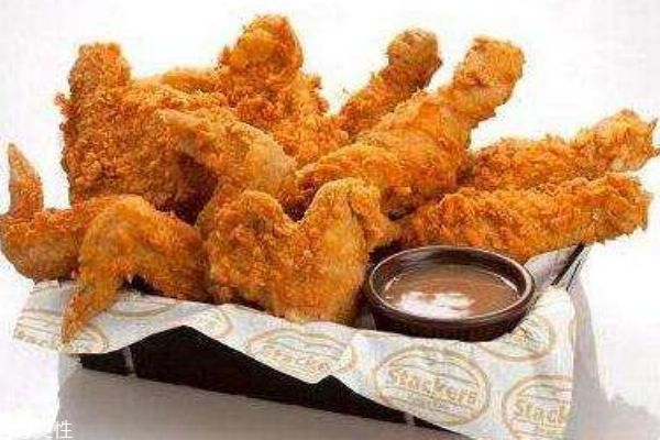 炸雞要怎么做呢 炸雞的熱量是多少呢 炸雞要怎么做呢 炸雞的熱量是多少呢