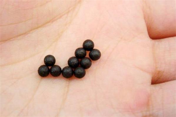 丹參滴丸可以長期服用嗎 丹參滴丸長期吃有副作用嗎 丹參滴丸可以長期服用嗎 丹參滴丸長期吃有副作用嗎