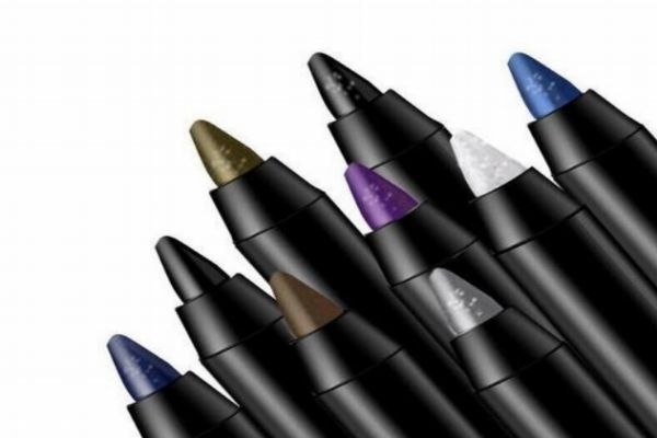 眼線膠筆是什么呢 眼線膠筆和眼線筆有什么區(qū)別呢 眼線膠筆是什么呢 眼線膠筆和眼線筆有什么區(qū)別呢