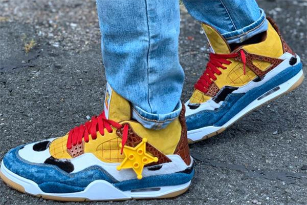 aj4玩具總動(dòng)員在哪買 aj4胡迪配色是真的嗎 aj4玩具總動(dòng)員在哪買 aj4胡迪配色是真的嗎