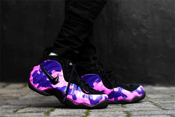 耐克紫迷彩泡發(fā)售時(shí)間 紫迷彩泡上腳效果 耐克紫迷彩泡發(fā)售時(shí)間 紫迷彩泡上腳效果