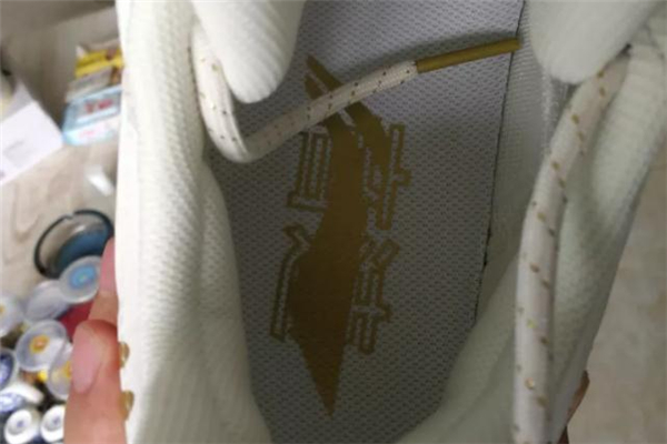 李寧音速7贊助版測(cè)評(píng) 音速7贊助版和普通版區(qū)別