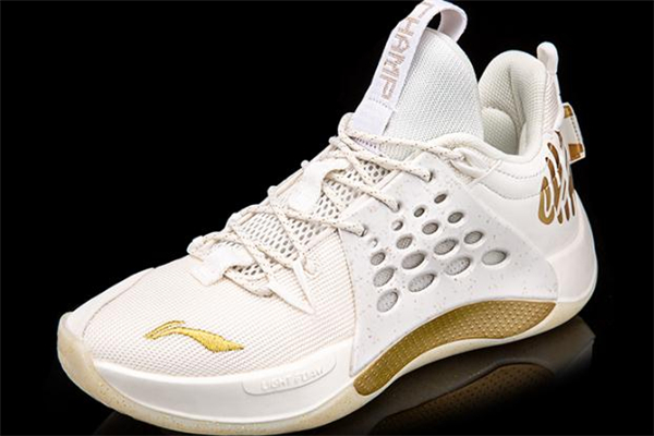 李寧音速7贊助版測(cè)評(píng) 音速7贊助版和普通版區(qū)別