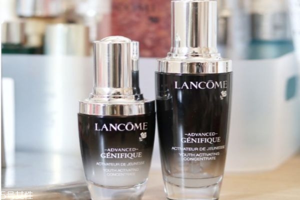 小棕瓶和小黑瓶到底選哪個(gè) 三大精華對(duì)比測(cè)評(píng)