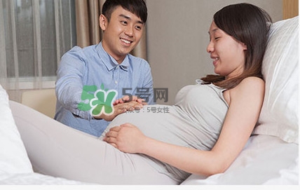 無(wú)痛分娩是全麻嗎？無(wú)痛分娩對(duì)腰有影響嗎？