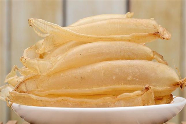 吃魚膠補(bǔ)血嗎 魚膠補(bǔ)血湯的做法 吃魚膠補(bǔ)血嗎 魚膠補(bǔ)血湯的做法