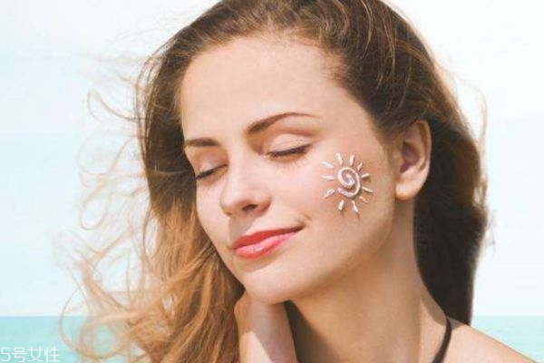 夏天日常防曬用多少倍 夏天需要幾倍防曬 夏天日常防曬用多少倍 夏天需要幾倍防曬