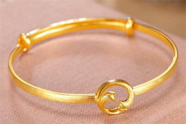 黃金手鐲清洗會(huì)耗損嗎 黃金手鐲洗了會(huì)變輕嗎 黃金手鐲清洗會(huì)耗損嗎 黃金手鐲洗了會(huì)變輕嗎