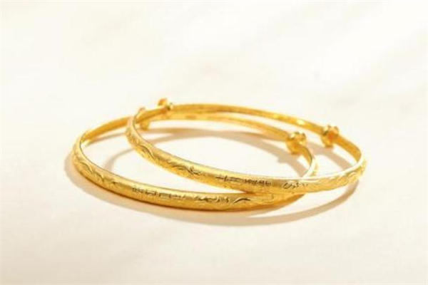 黃金手鐲清洗會(huì)耗損嗎 黃金手鐲洗了會(huì)變輕嗎 黃金手鐲清洗會(huì)耗損嗎 黃金手鐲洗了會(huì)變輕嗎