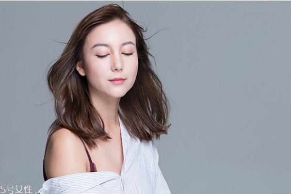 頭皮清潔有必要嗎 如何深層清潔頭皮 頭皮清潔有必要嗎 如何深層清潔頭皮