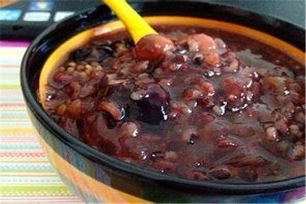 八寶粥需要泡一夜嗎 八寶粥需要泡多久 八寶粥需要泡一夜嗎 八寶粥需要泡多久