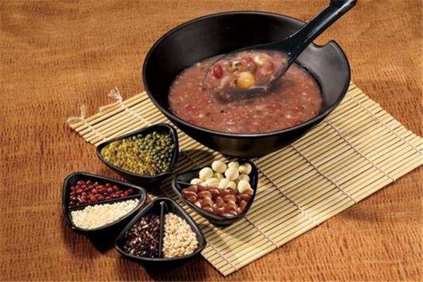 八寶粥是粗糧嗎 八寶粥的營養(yǎng)價(jià)值是什么