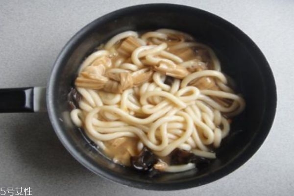 烏冬面是哪個國家的特產呢 烏冬面怎么做好吃呢 烏冬面是哪個國家的特產呢 烏冬面怎么做好吃呢