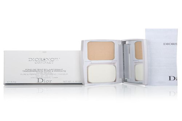 粉餅可以直接當?shù)讑y嗎 粉餅直接當?shù)讑y會卡粉嗎