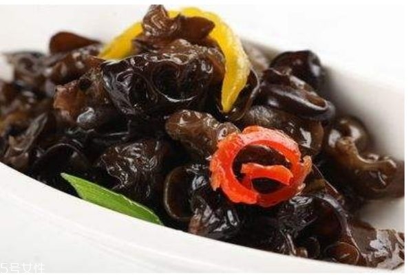 孕婦可以吃木耳嗎 木耳多少錢一斤呢 孕婦可以吃木耳嗎 木耳多少錢一斤呢