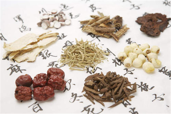 蓮子吃了會發(fā)胖嗎 蓮子吃多是會發(fā)胖的 蓮子吃了會發(fā)胖嗎 蓮子吃多是會發(fā)胖的