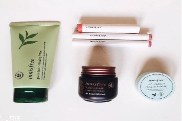 悅詩風(fēng)吟的綠茶系列怎么樣呢 悅詩風(fēng)吟比較暢銷的系列有什么呢 悅詩風(fēng)吟的綠茶系列怎么樣呢 悅詩風(fēng)吟比較暢銷的系列有什么呢