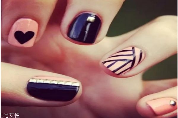 指甲應(yīng)該不應(yīng)該留太長(zhǎng)呢 指甲油有什么種類呢