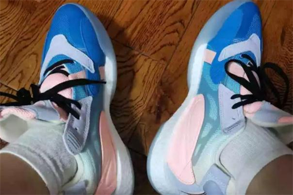 阿迪達(dá)斯zone boost和marquee boost哪個(gè)好 對(duì)比測(cè)評(píng)