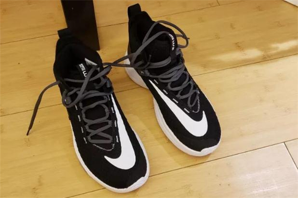 耐克zoom rize開箱測(cè)評(píng)-zoom rize腳感怎么樣