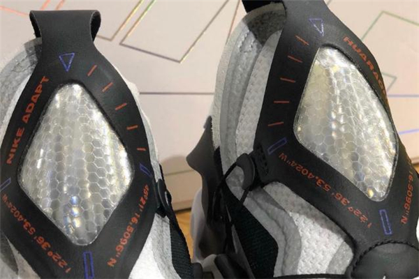 nike adapt huarache開箱測評-adapt huarache上腳圖 nike adapt huarache開箱測評-adapt huarache上腳圖