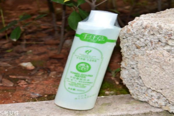 千纖草是一個(gè)怎么樣的品牌呢 千纖草是哪個(gè)國(guó)家的品牌呢