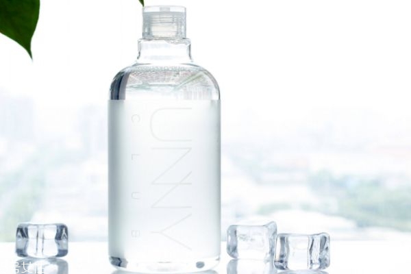 卸妝水有哪些注意事項 使用卸妝水注意事項