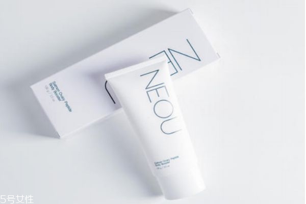 泰國(guó)neou三文魚萬能修復(fù)霜怎么樣 泰國(guó)neou萬能霜效果