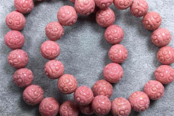 薔薇輝石值錢嗎 薔薇輝石有收藏價(jià)值嗎 薔薇輝石值錢嗎 薔薇輝石有收藏價(jià)值嗎