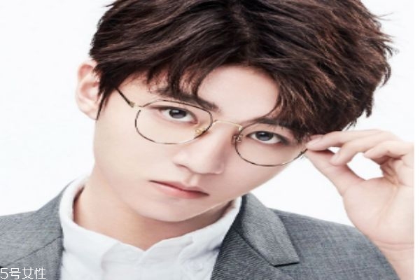 暴龍眼鏡怎么樣呢 暴龍眼鏡的代言人是誰(shuí)呢