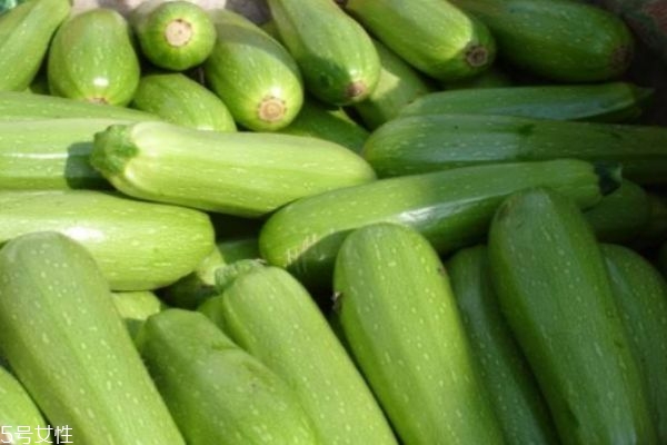 什么是筍瓜呢 筍瓜有什么營養(yǎng)價值呢 什么是筍瓜呢 筍瓜有什么營養(yǎng)價值呢