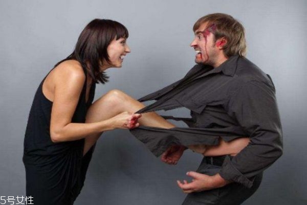 為什么談戀愛久了會(huì)吵架 情侶吵架后該如何正確處理 為什么談戀愛久了會(huì)吵架 情侶吵架后該如何正確處理