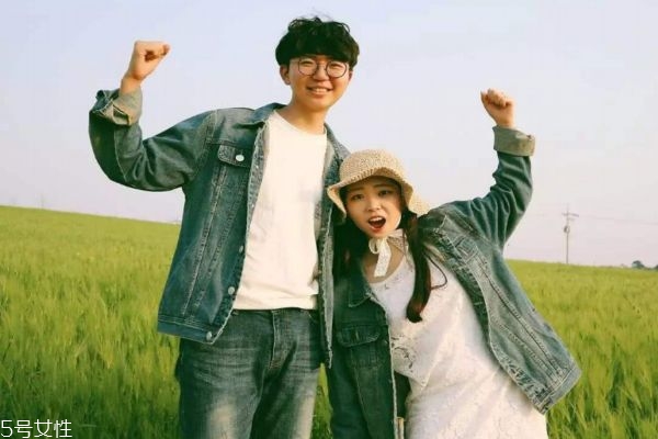 女孩談戀愛(ài)之后的幾個(gè)變化 女生戀愛(ài)后的變化